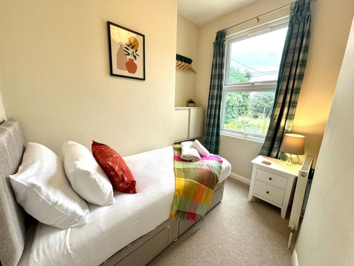 Holiday home Glendower House *